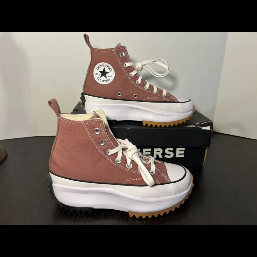 Converse Run Star Hike Hi Platform Shoes Sneakers Saddle/Black/White Womans 7